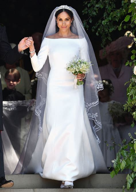 meghan markle wedding dress photo.